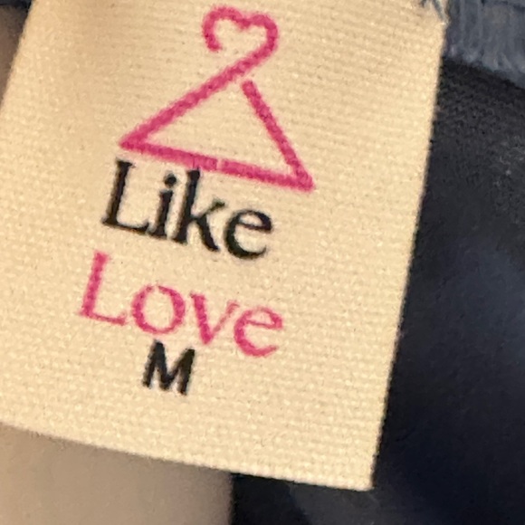 Like Love Women’s Button Down Long Sleeve Shirt. - Picture 5 of 6